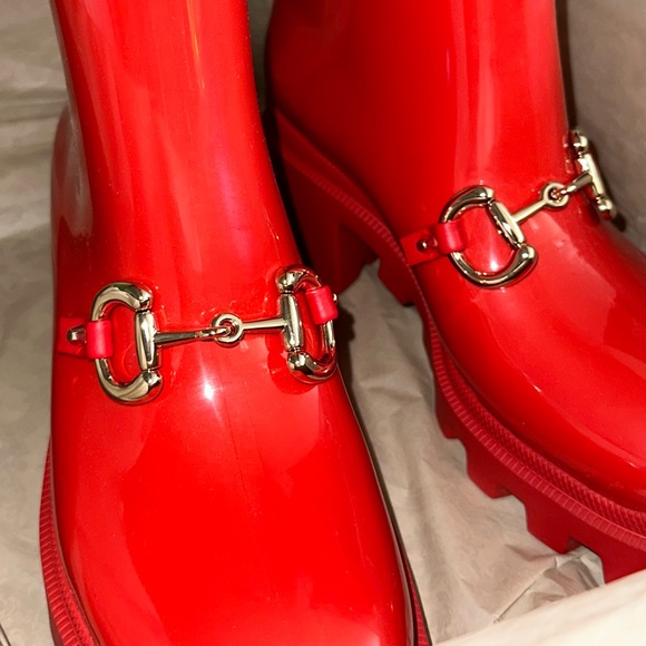 GUCCI Trip Horsebit Ankle Rain Boots in Red - Picture 8 of 14